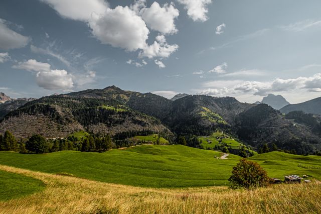 I vostri appartamenti a Laste Immagine: Appartamenti Dolomiti Lof